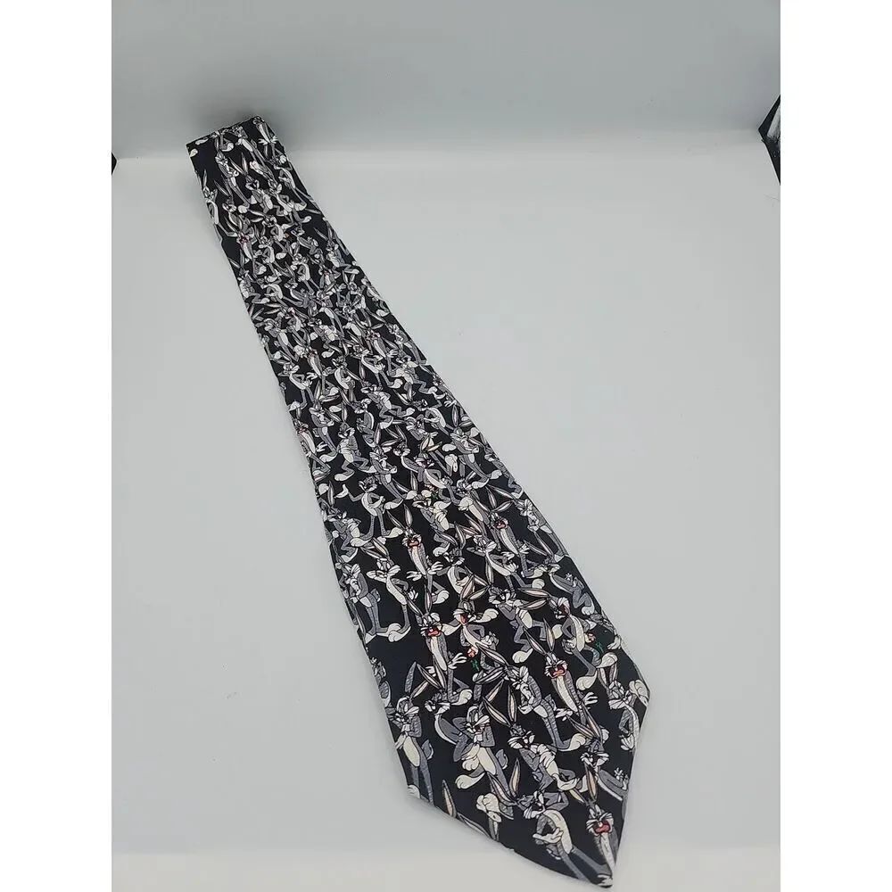 Looney Tunes Mania Bugs Bunny All Over Men's Neck Tie 1995 100% Silk